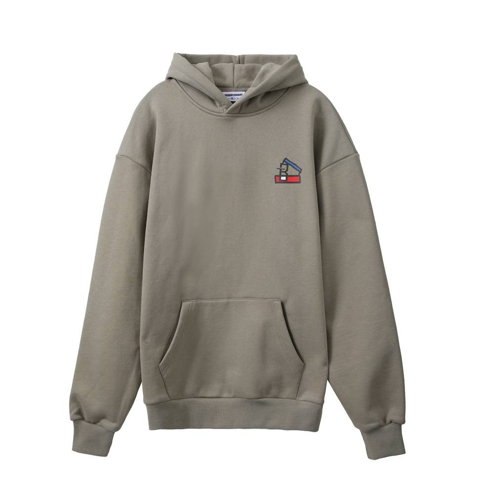 هودي كاكي مطبوع "Not There Yet" مع غطاء رأس