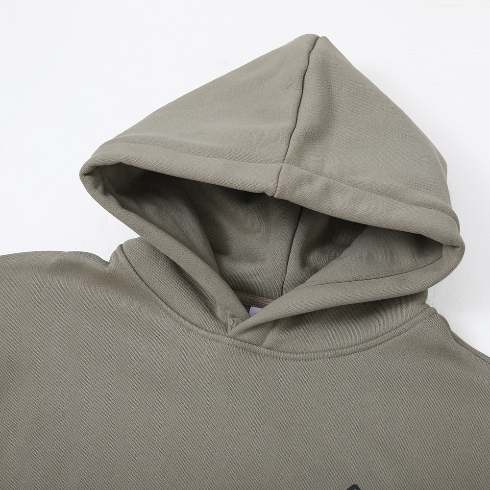 هودي كاكي مطبوع "Not There Yet" مع غطاء رأس