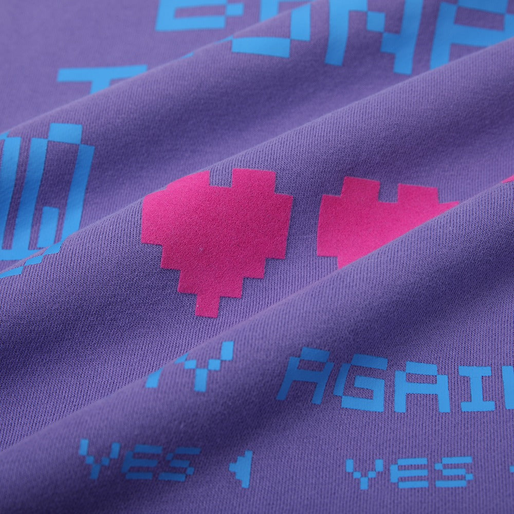 هودي بنفسجي مطبوع "Play Again" مع غطاء رأس