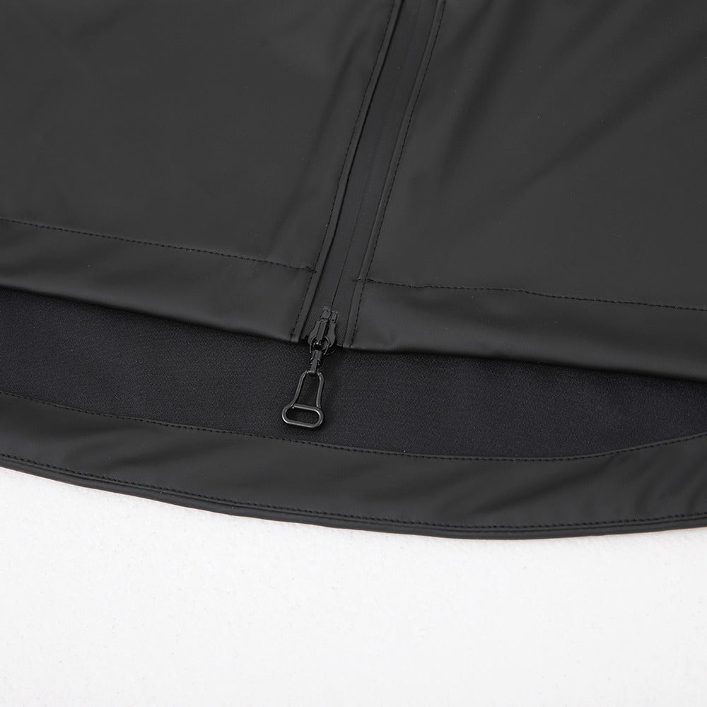 جاكيت كاجوال أسود مقاوم للماء بغطاء للرأس